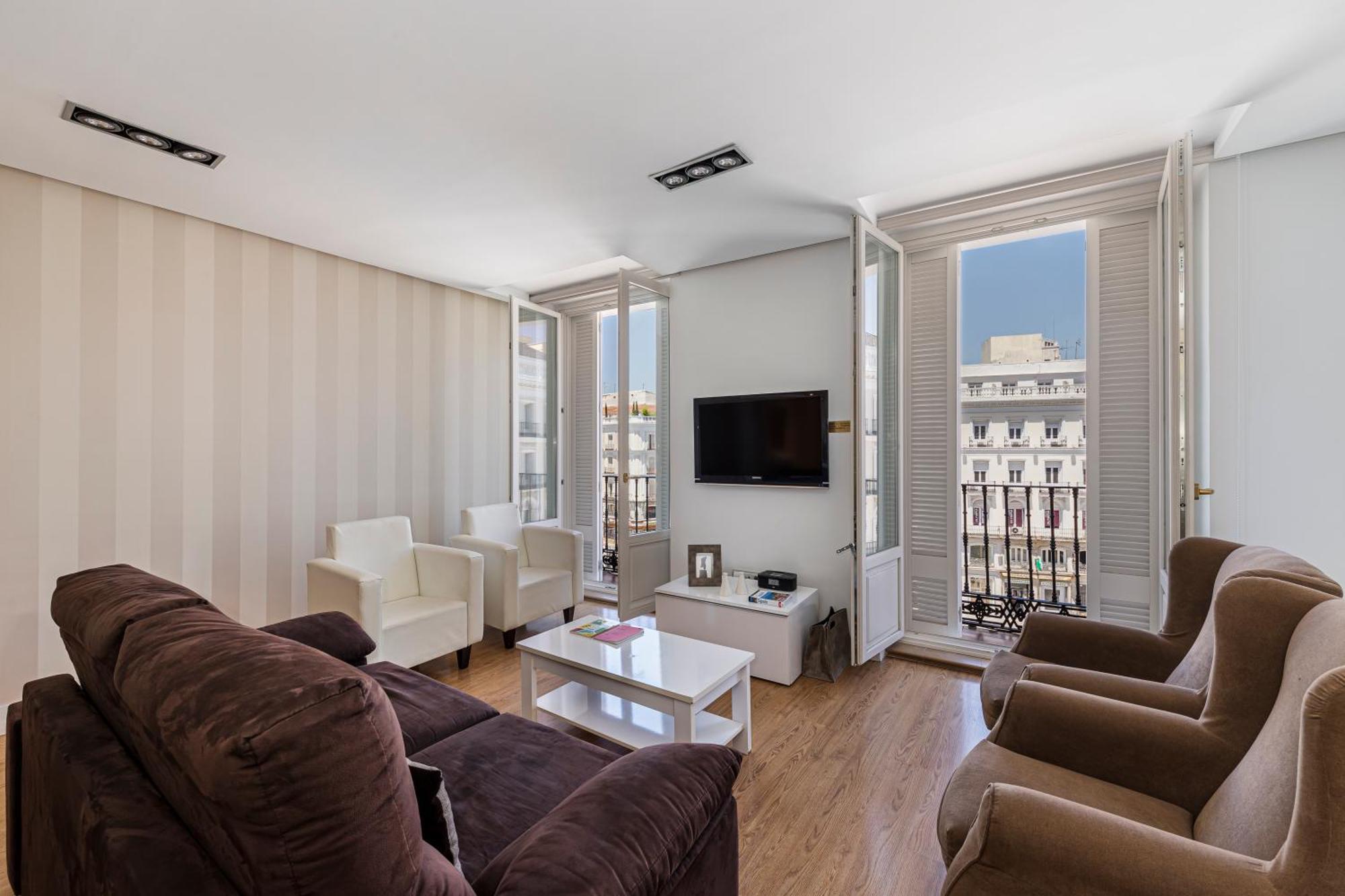 Waou Apartamentos En Sol Deluxe 1 Madrid Exterior photo
